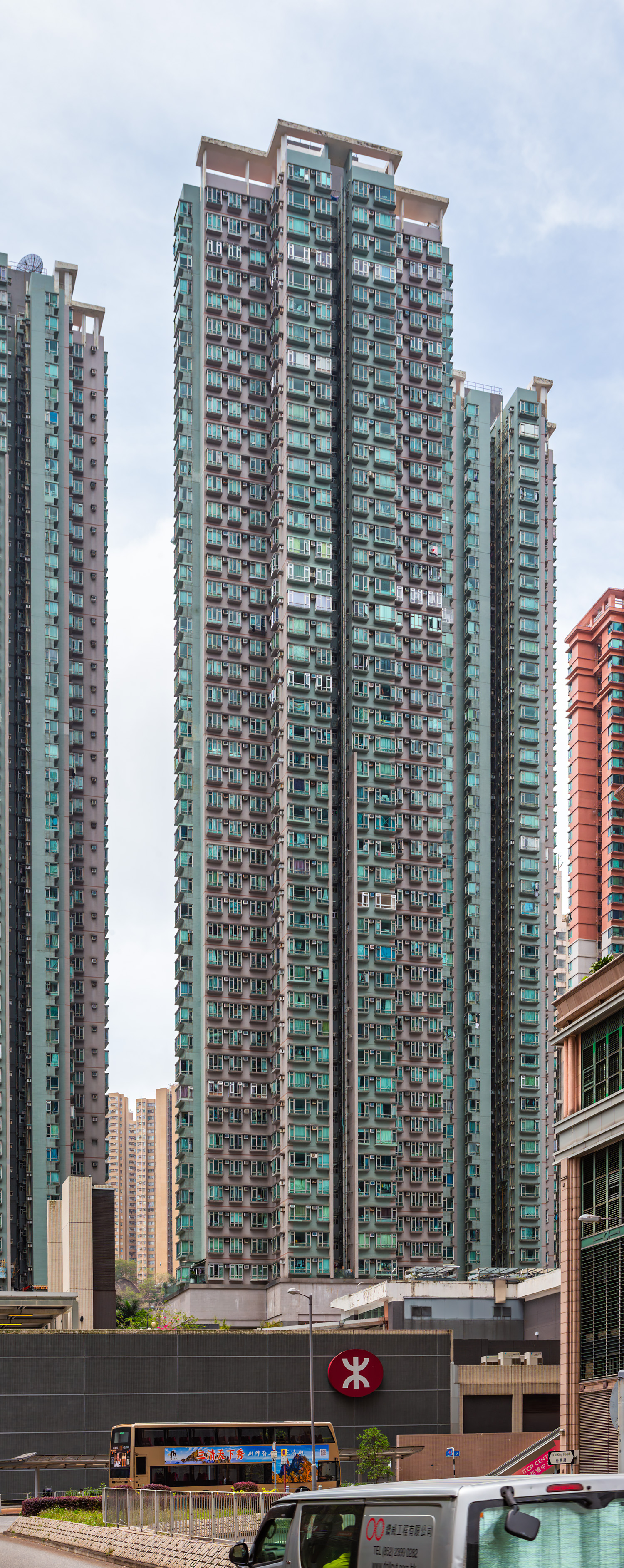 Metro City I Tower 2, Hong Kong - View from the east. © Mathias Beinling